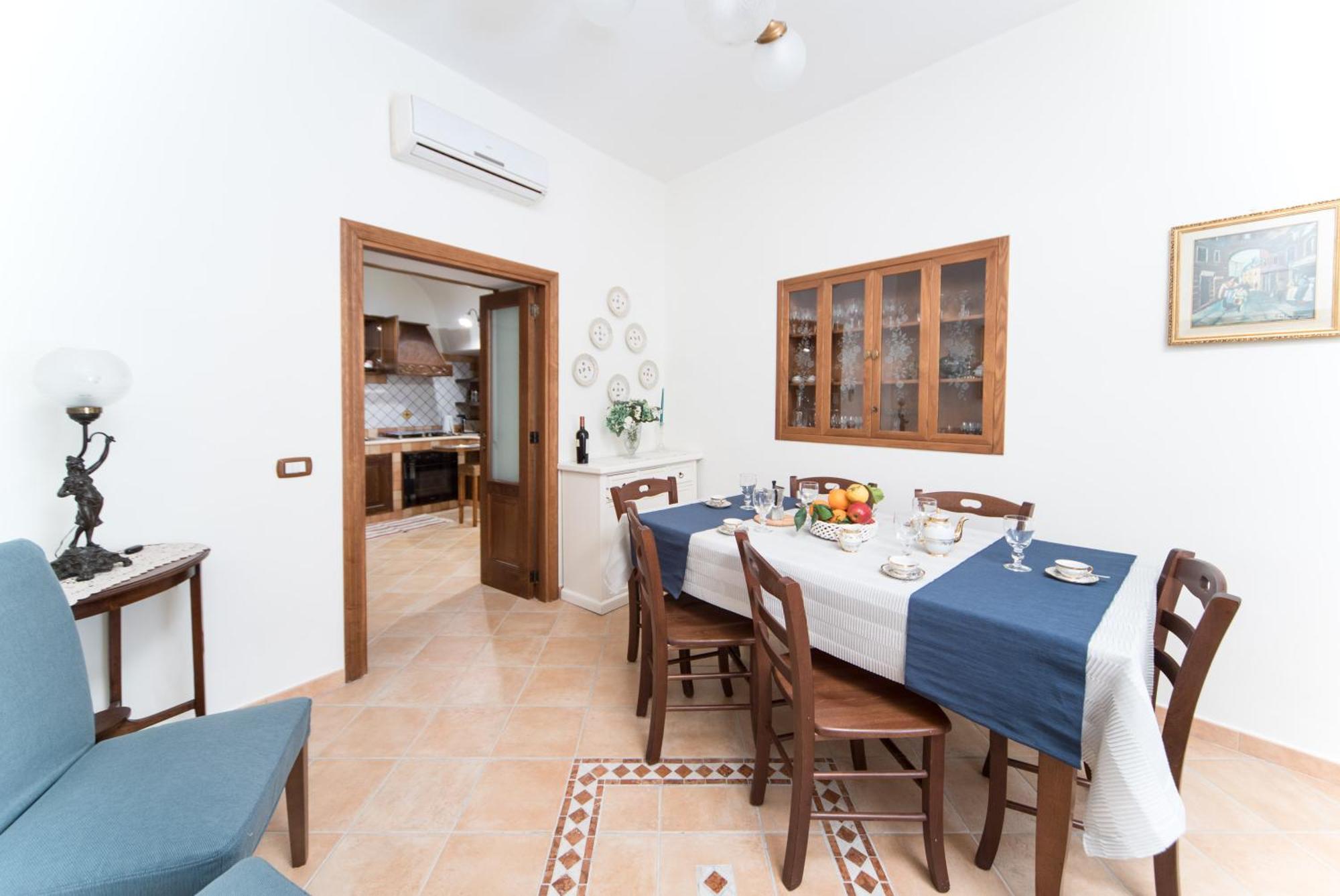 Appartement La Casa Di Assunta Naples Historical Centre Extérieur photo