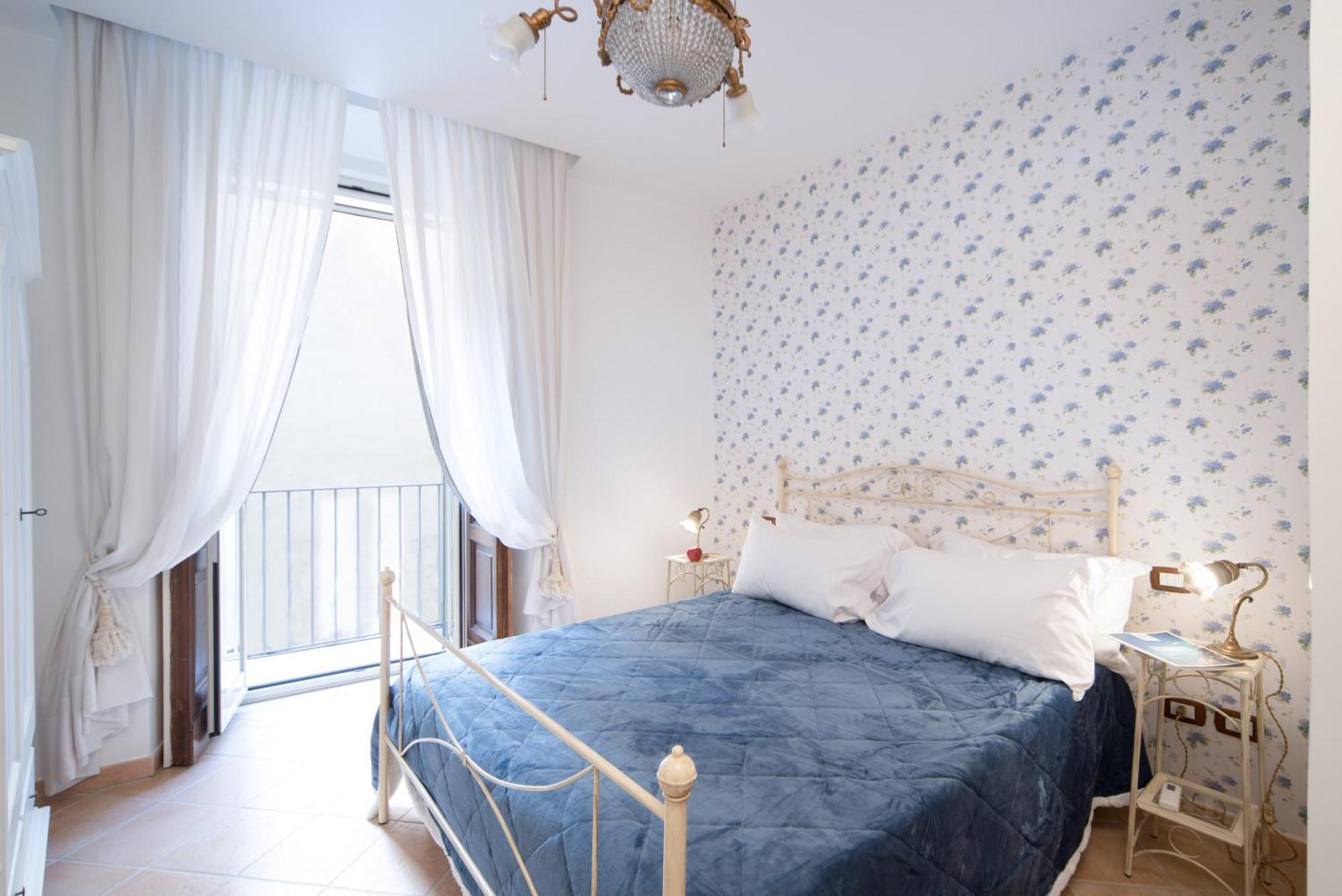 Appartement La Casa Di Assunta Naples Historical Centre Extérieur photo